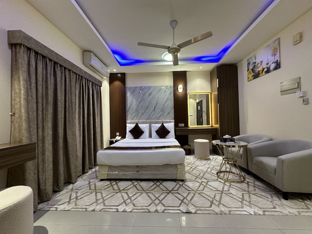 Al Nakheel Hotel Apartments 13/19