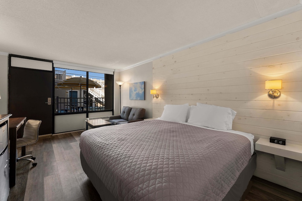 Atlantic Oceanside Dewey Beach Resort 22/50