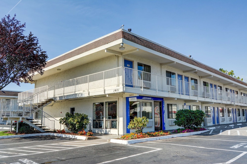 Motel6 Salem, OR in SALEM - OR