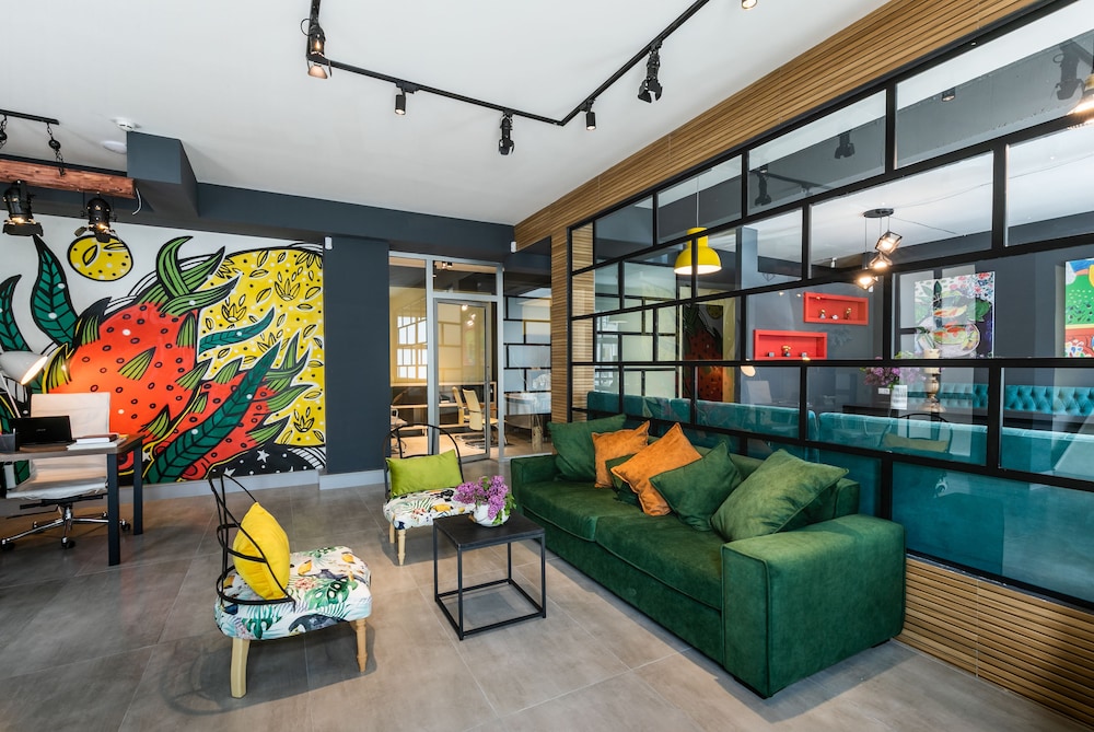 Boutique Hotel MoJo 9/23