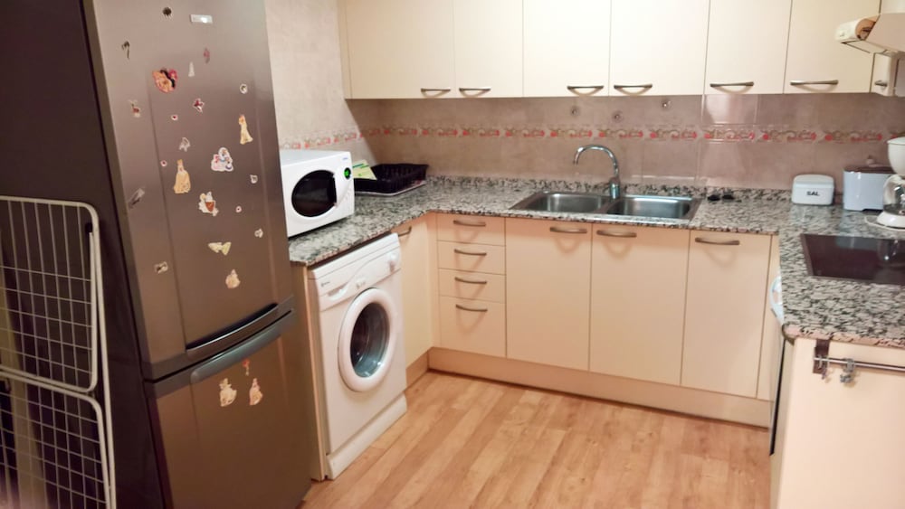 Apartamentos Pantebre 3000 24/64