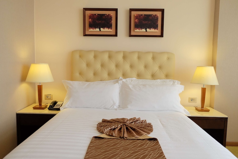 Getfam Hotel 11/60