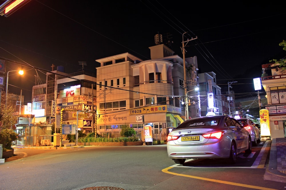 Inn Hotel 55/62