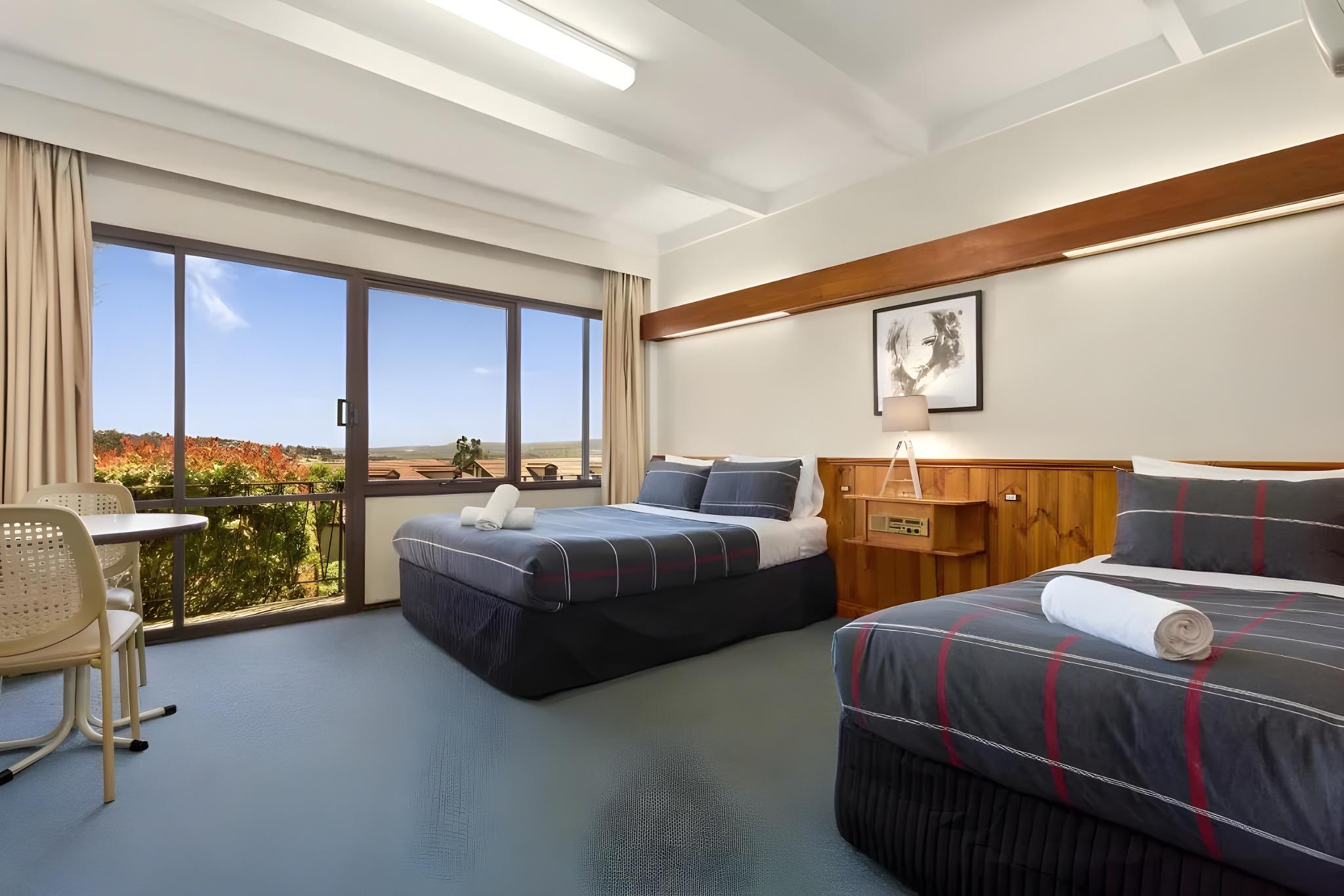 Motel, Suite