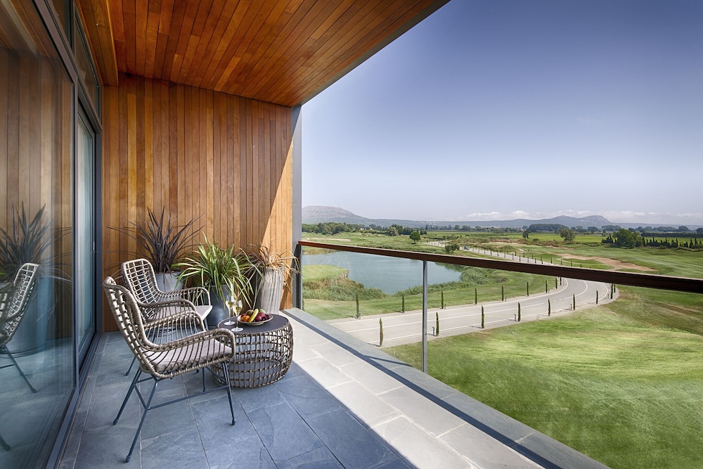 Emporda Golf Resort 32/60