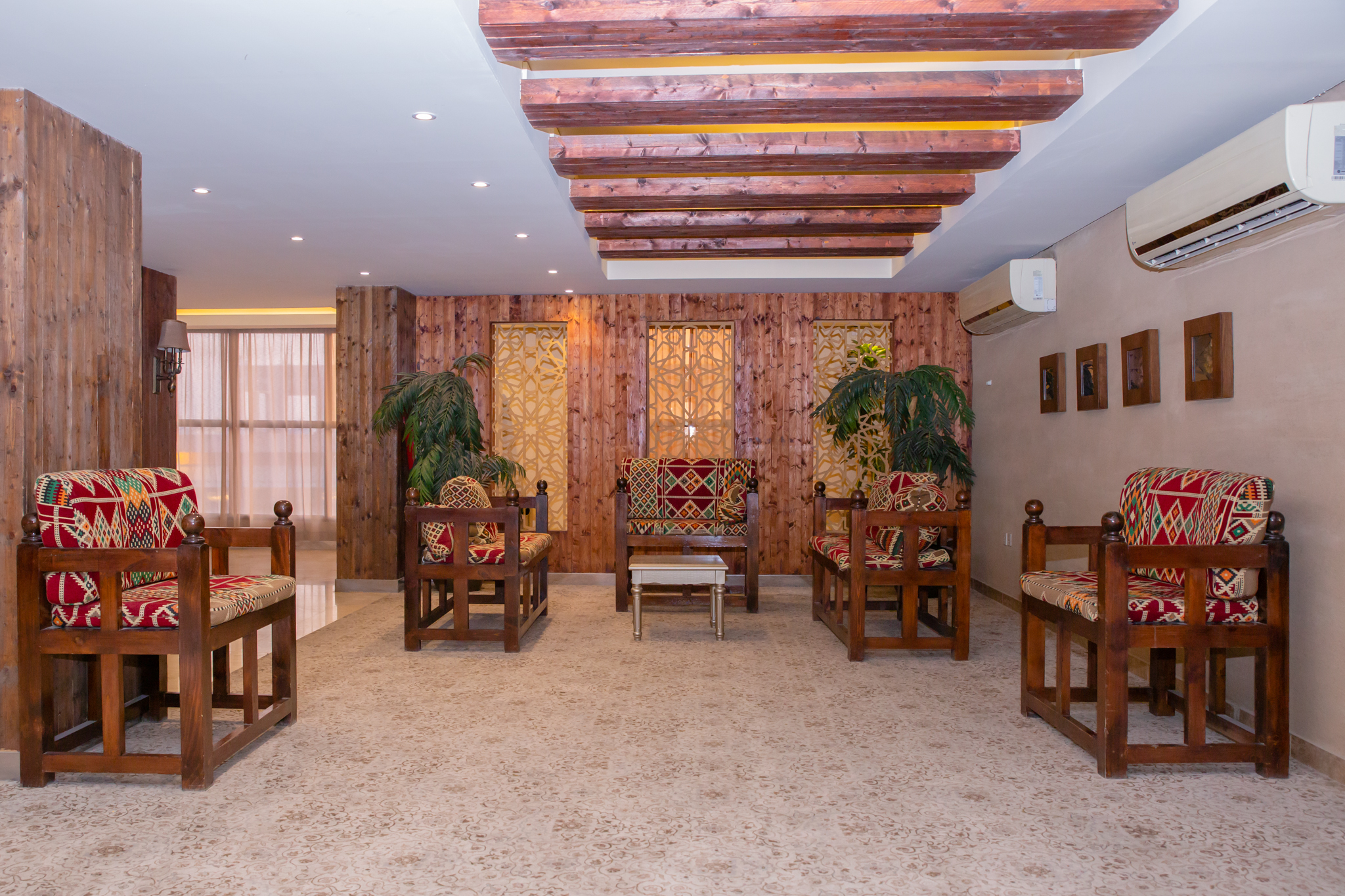 فندق الضيافة(Al Diyafa Hotel) 32/44
