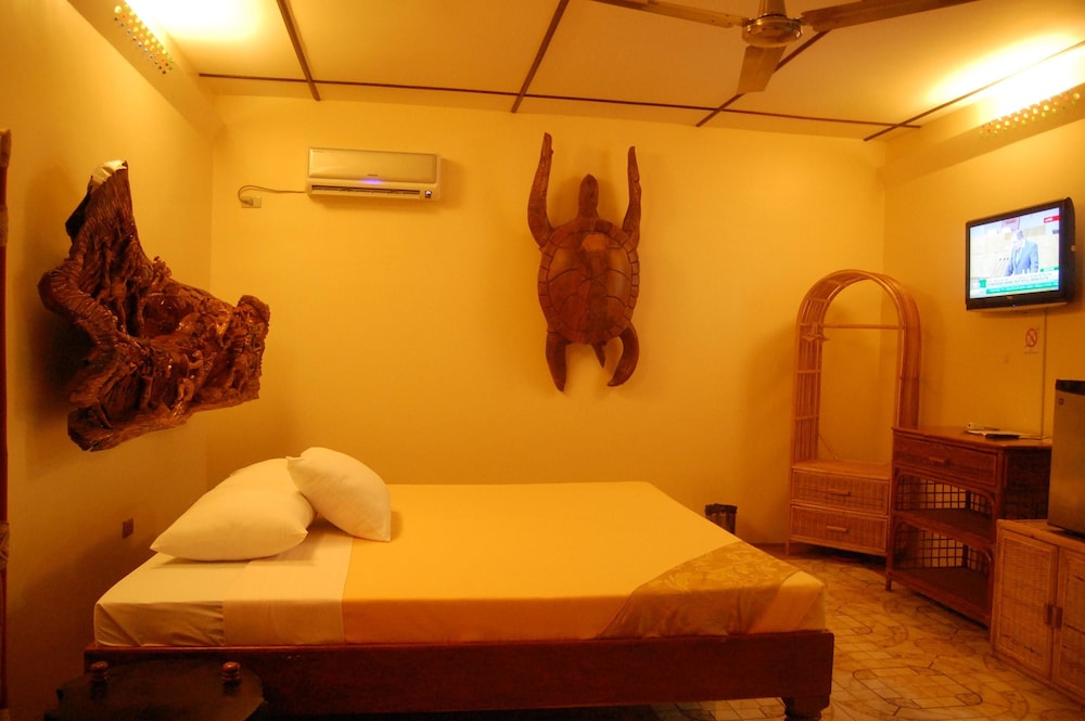 Deep Forest Garden Hotel 34/80