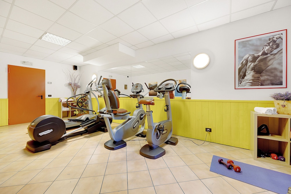 Aparthotel Majestic 28/50