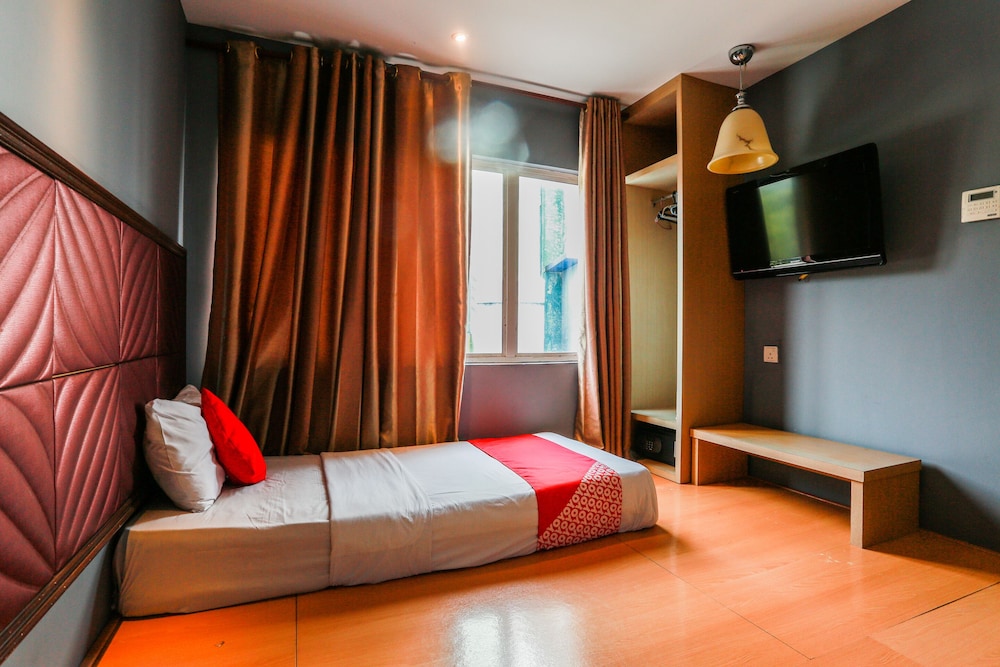 OYO 90894 Hotel Smc I-city 23/54