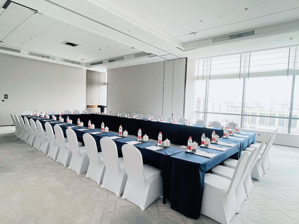 Grand Mercure Changzhou Luoxi 19/22