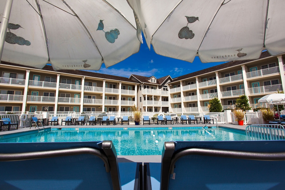Sandpiper Beach Club 3/50