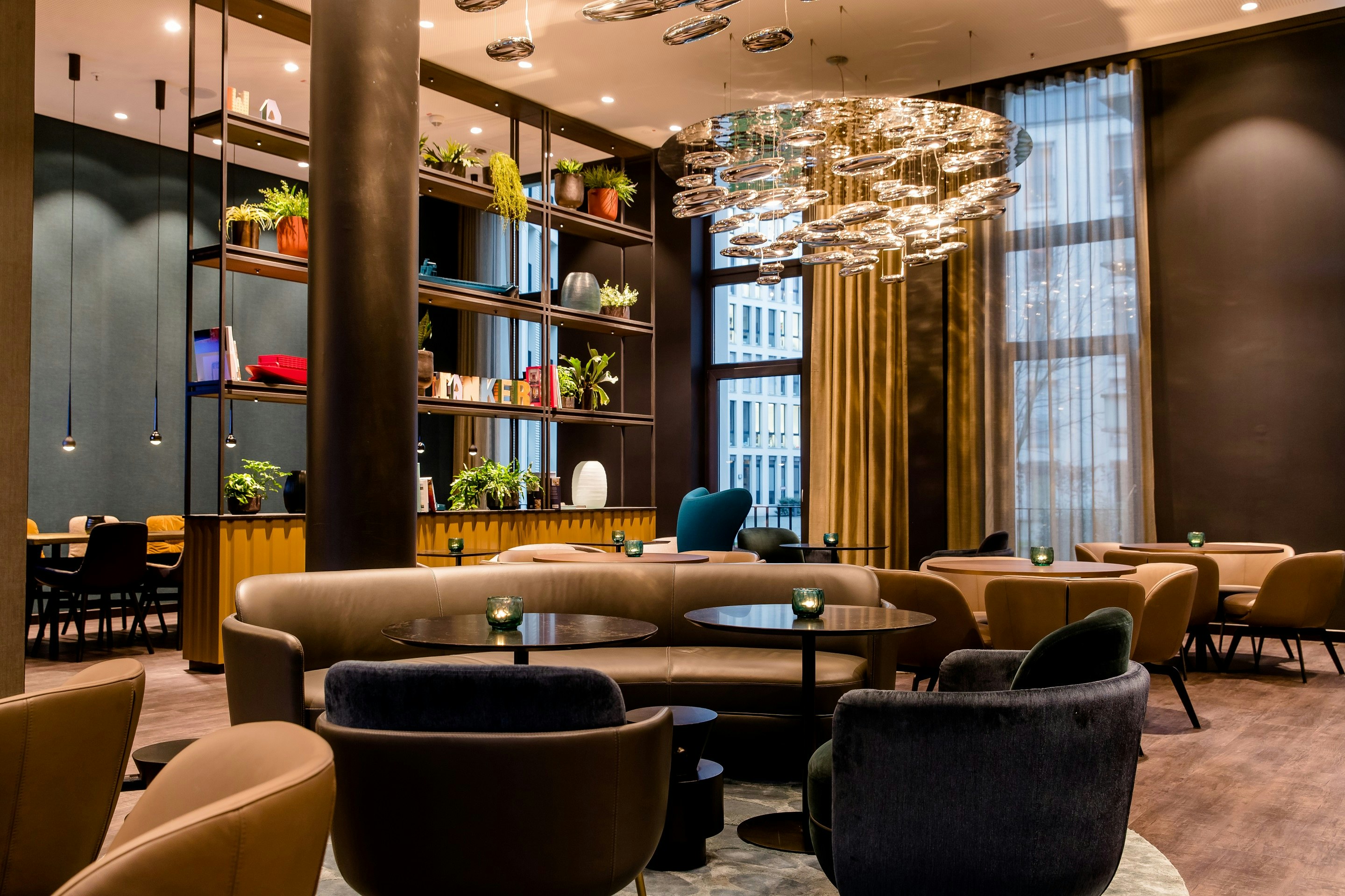 Motel One Köln-Altstadt 27/46