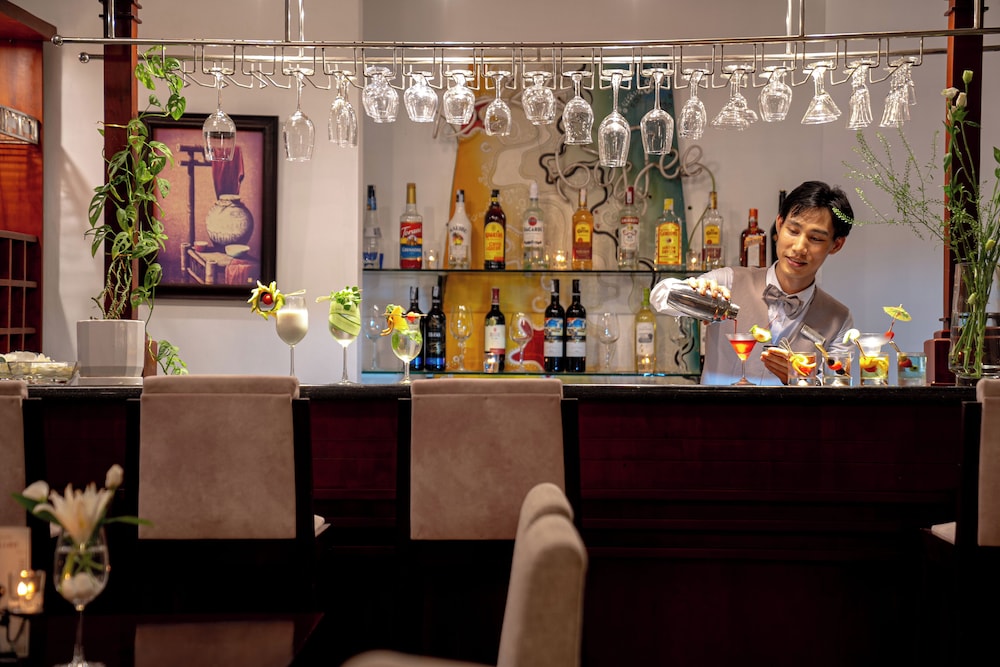 Asia Hotel 5/46
