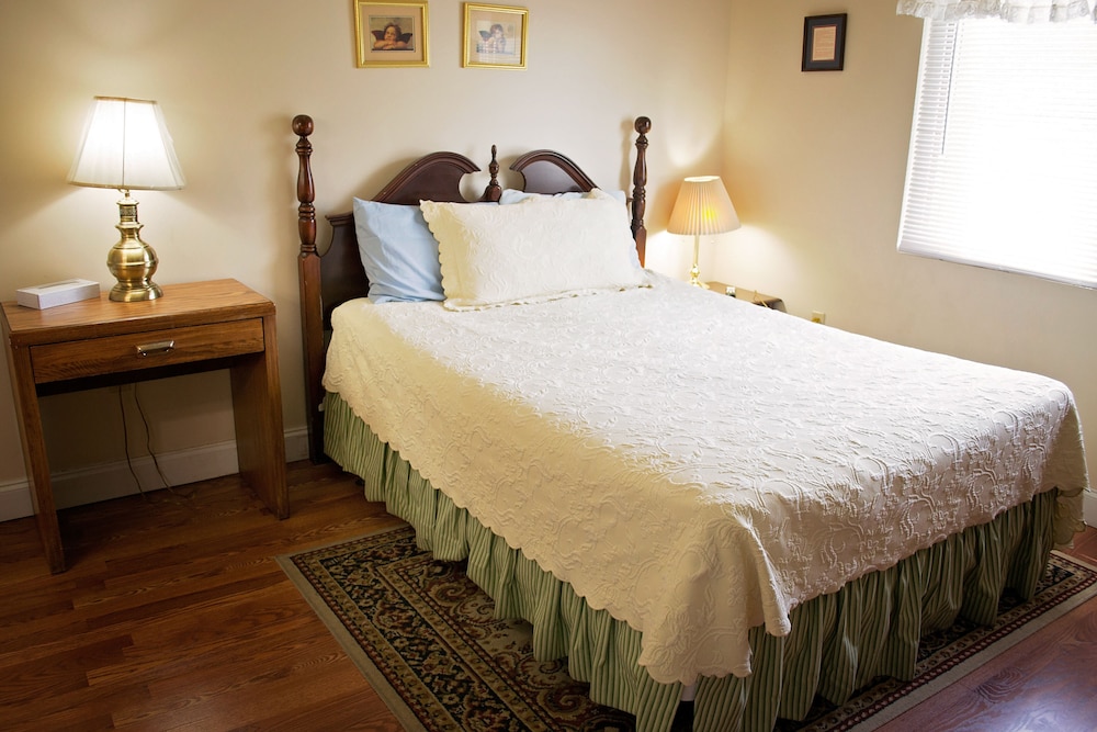 2 Bedrooms, Condo, 1 Double and 2 Queen Beds
