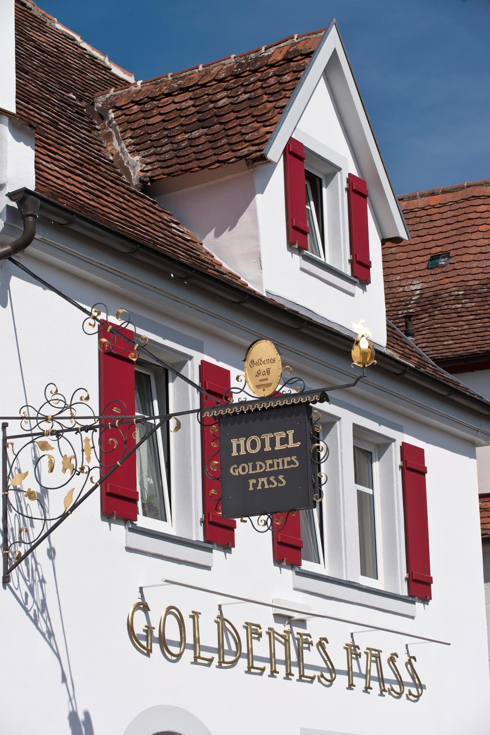 Hotel Goldenes Fass 6/55