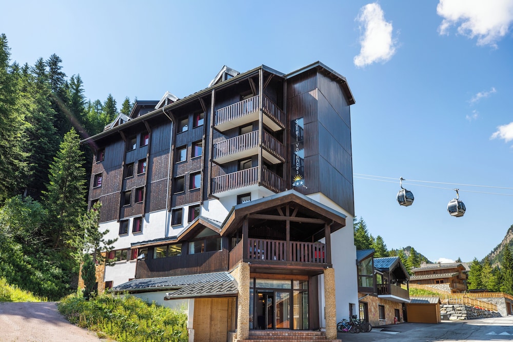 Sowell Family Valfrejus 4/69