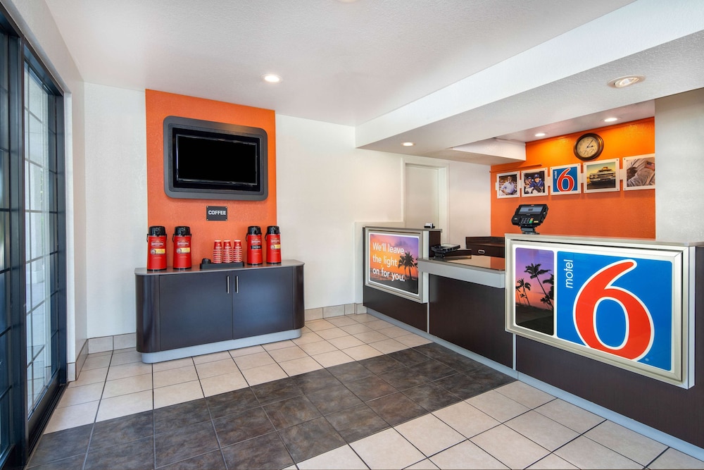 Motel6 Thousand Oaks, CA 19/49