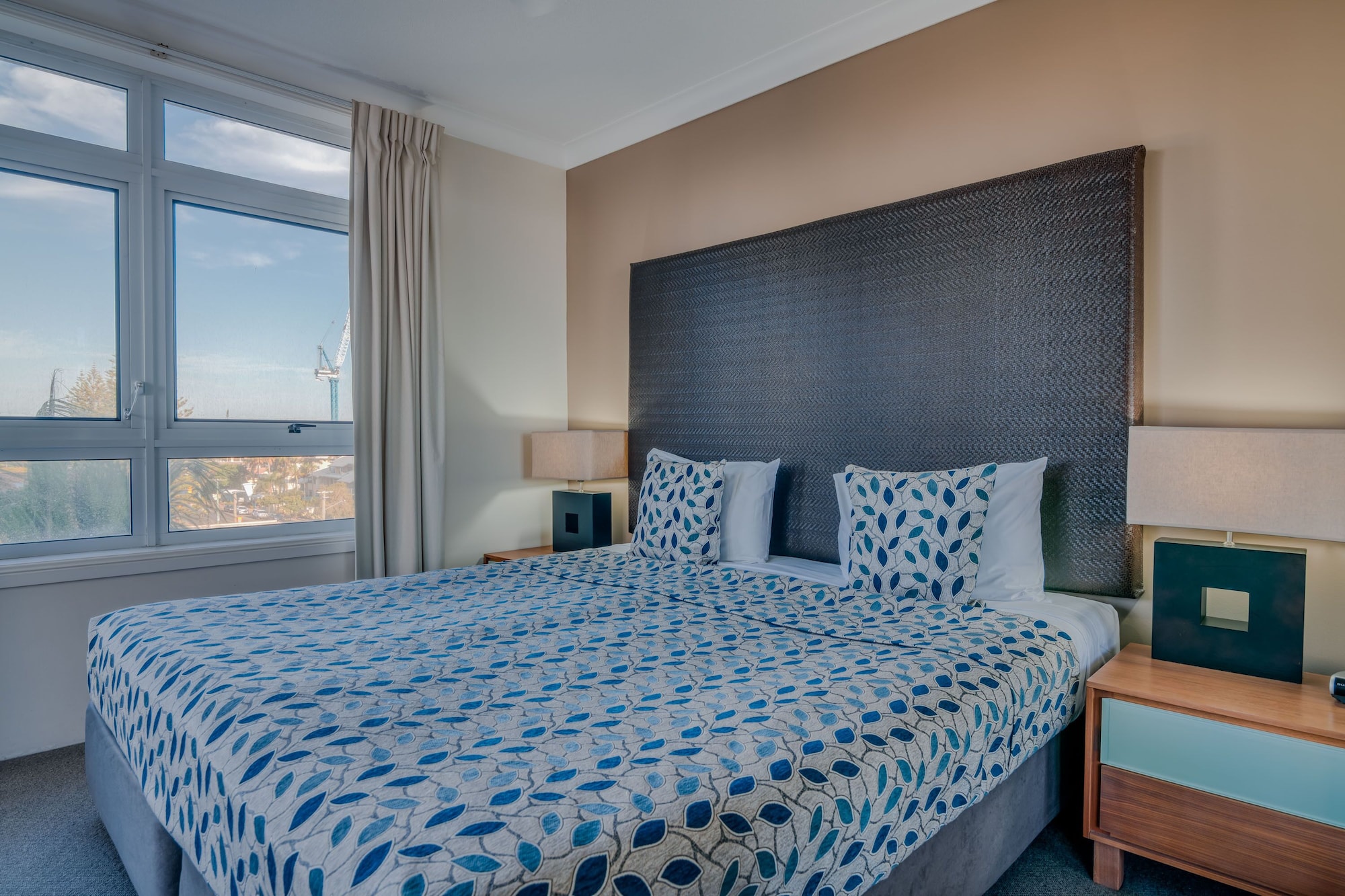 1 BEDROOM, APARTMENT