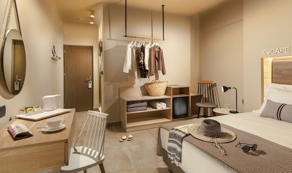Carian Hotel And Spa 65/66