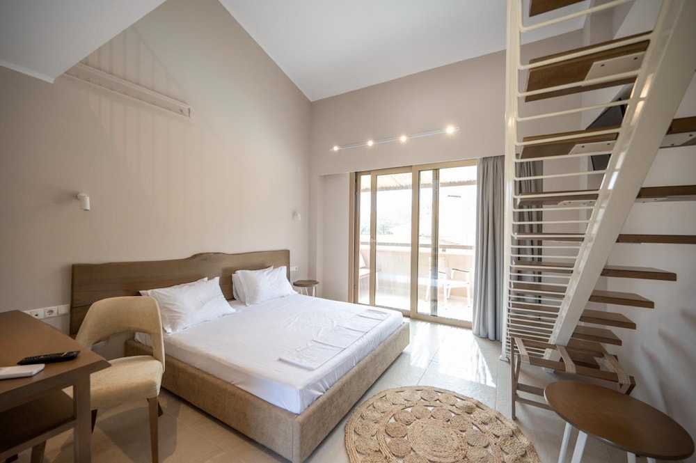 Scarabeo Hotel and Villas Parga 19/57