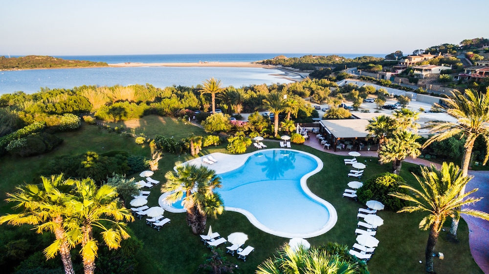 Hotel Aquadulci 7/65