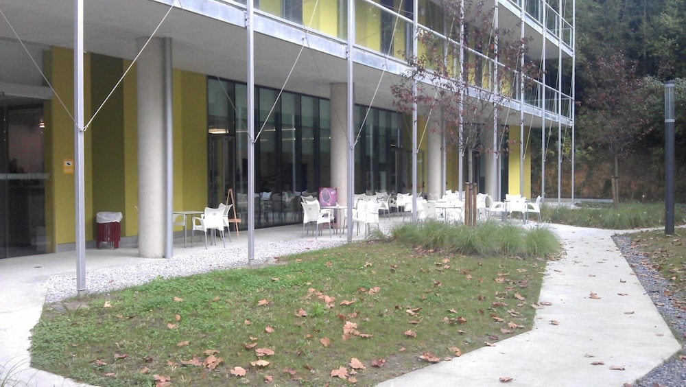 Green Nest Hostel Uba Aterpetxea 65/66