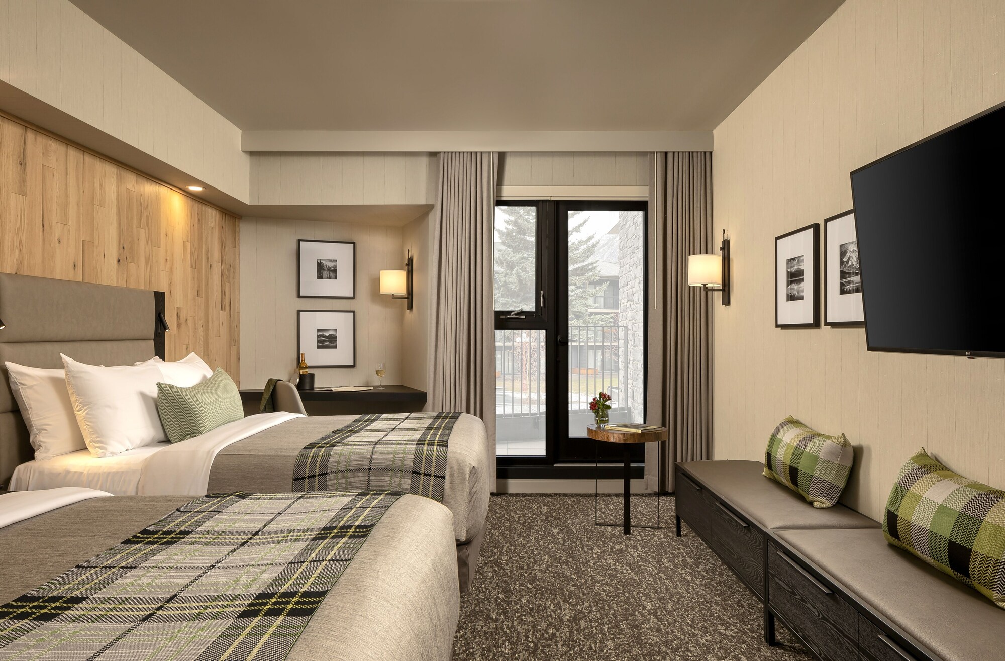 Standard, 2 Queen Beds, Partial View, Balcony
