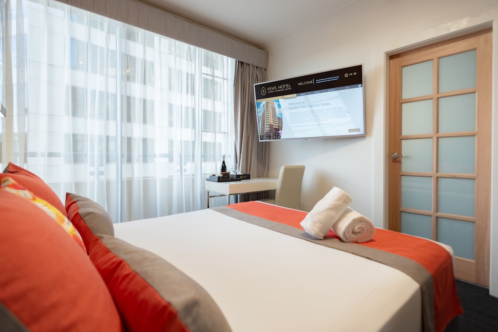 BUSINESS, DOUBLE BED