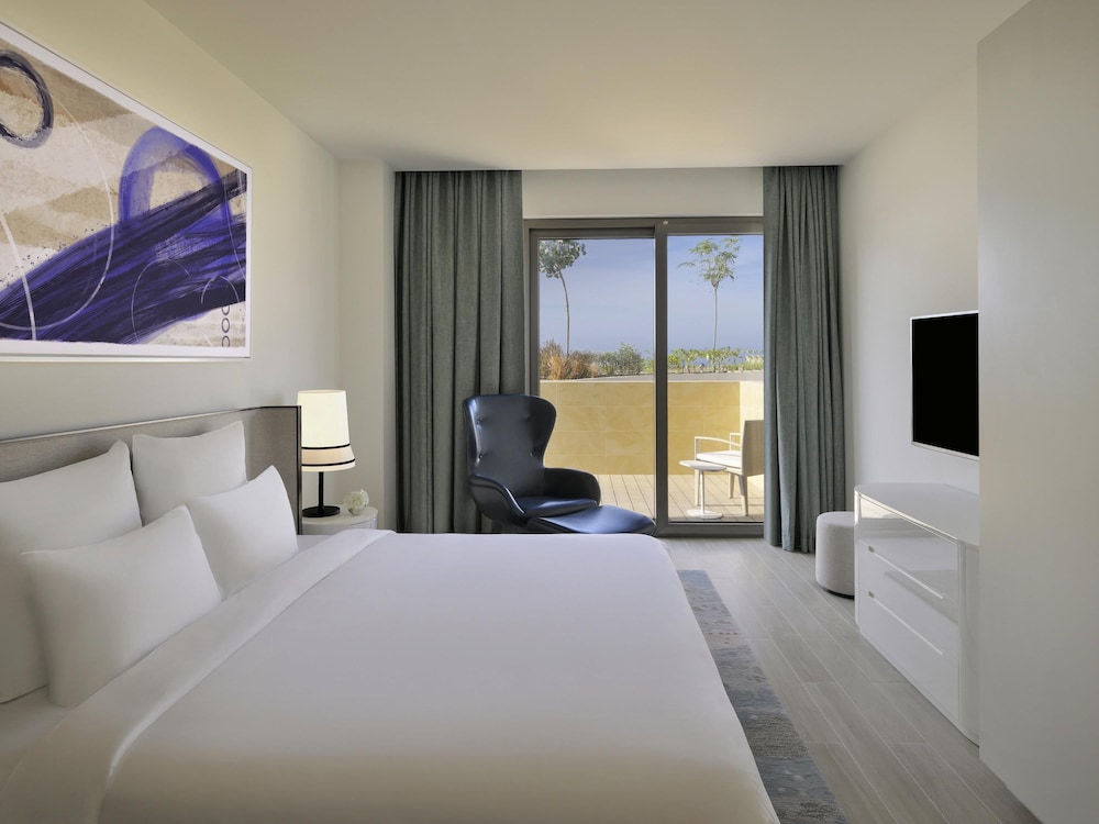 Movenpick Hotel and Hotel Apartments Ghala Muscat 12/50