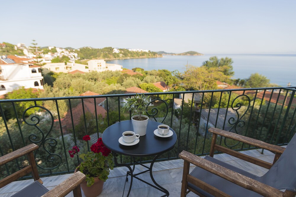 Nimfi Hotel, Skiathos 37/50