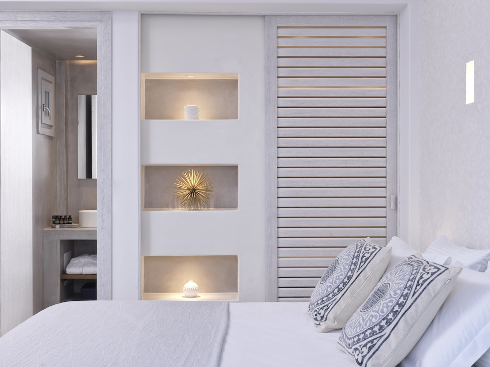 Myst Boutique Hotel Santorini 30/77