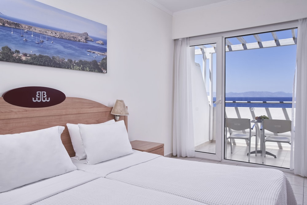 Blue Bay Beach Resort 23/61