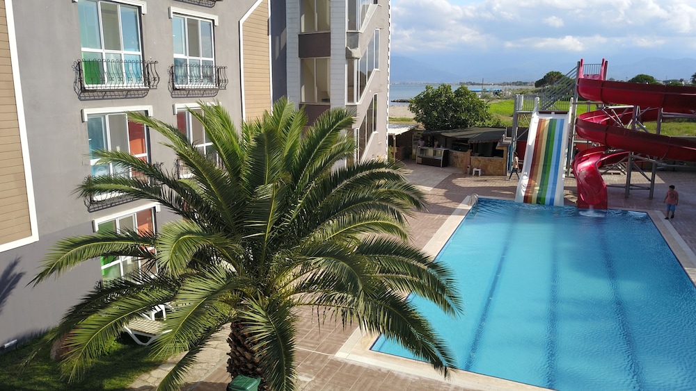 Aqua Nina Hotel 46/50