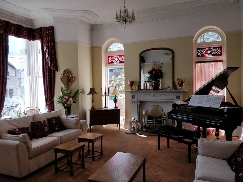 The Shirley - Guest house 31/51