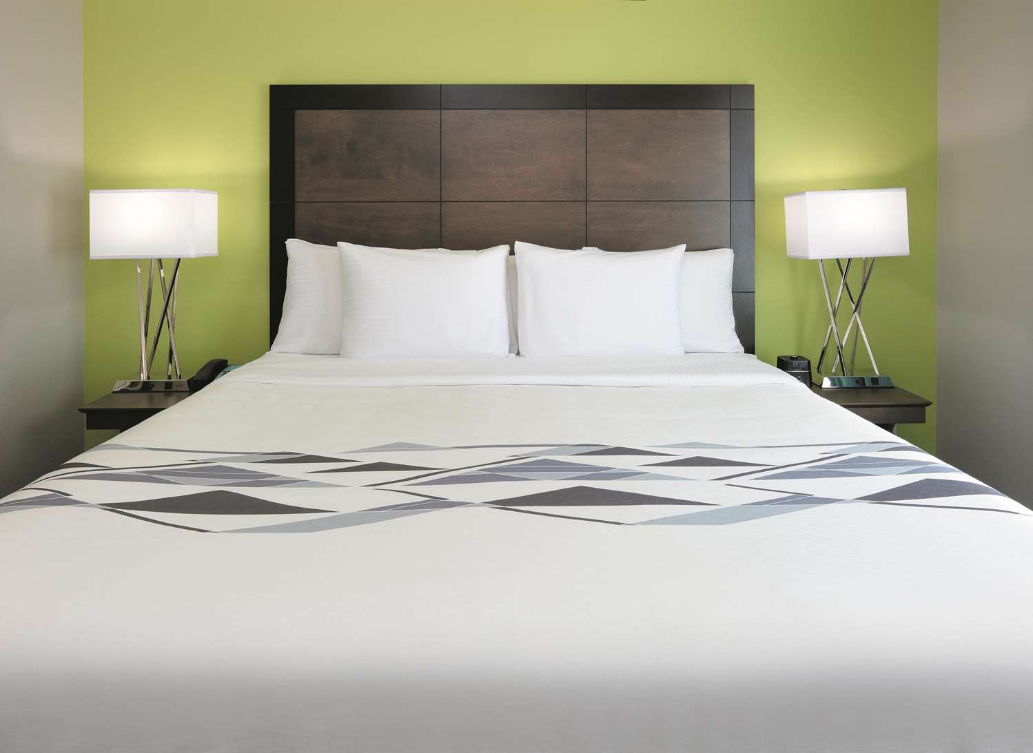 La Quinta Inn & Suites by Wyndham Tyler South 16/46