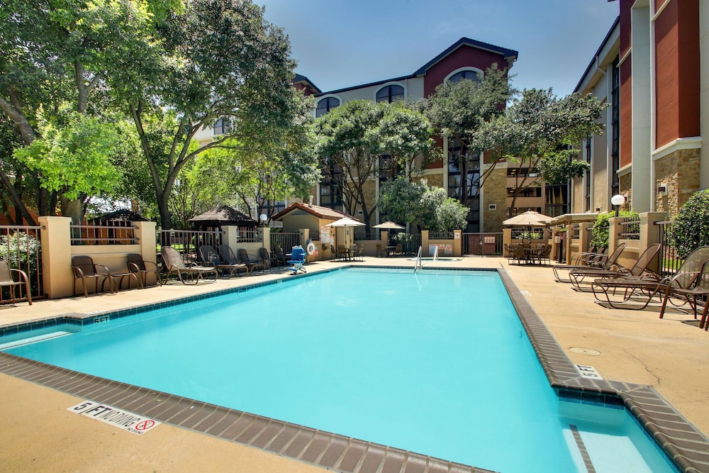 Drury Plaza Hotel San Antonio Airport 21/50