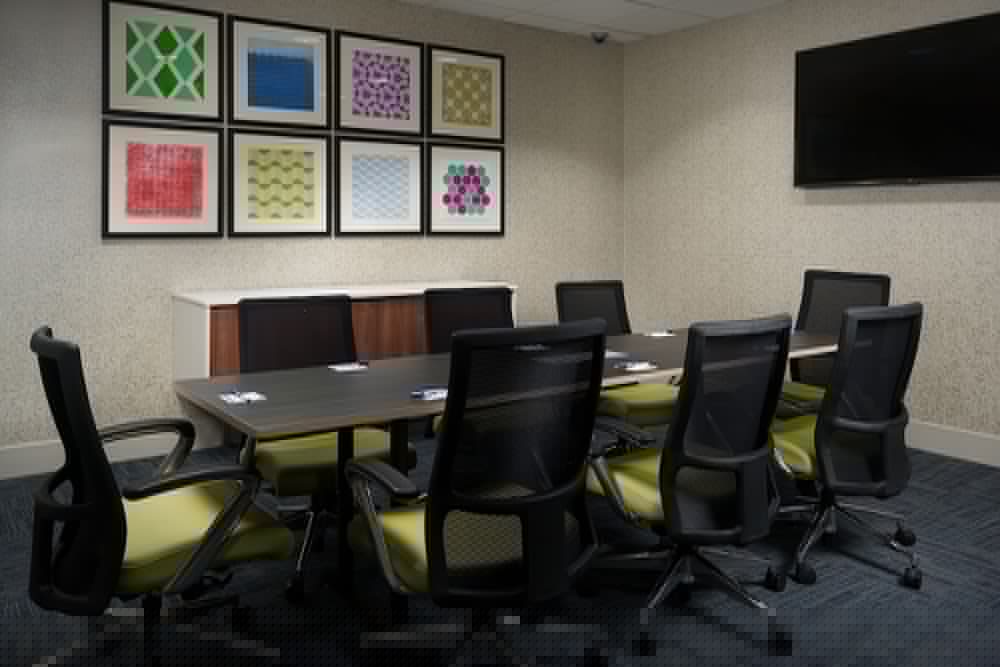 Holiday Inn Express Hotel And Suites Independence Kansas City 42/43