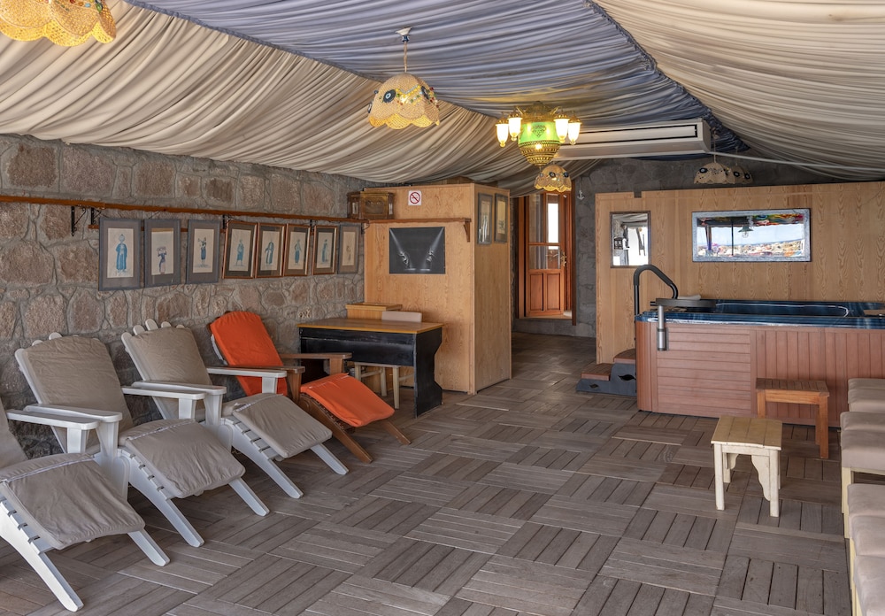 Assos Nazlihan Hotel 43/77