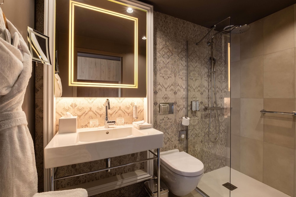 Dolce by Wyndham Versailles - Domaine du Montcel 46/48