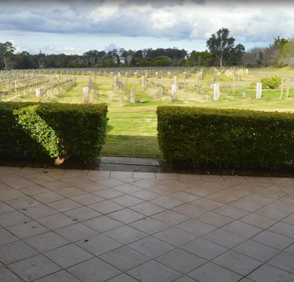 Harrigan S Irish Pub And Accommodation Pokolbin 62/68
