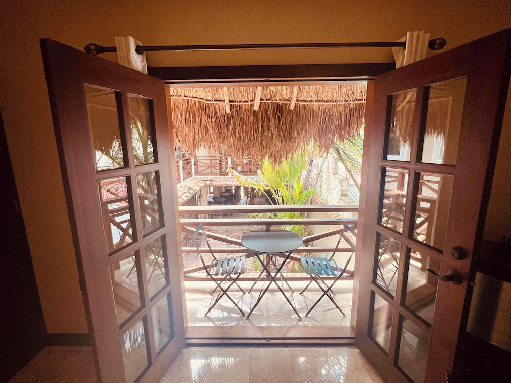 Flamingo Boutique Hotel 40/68