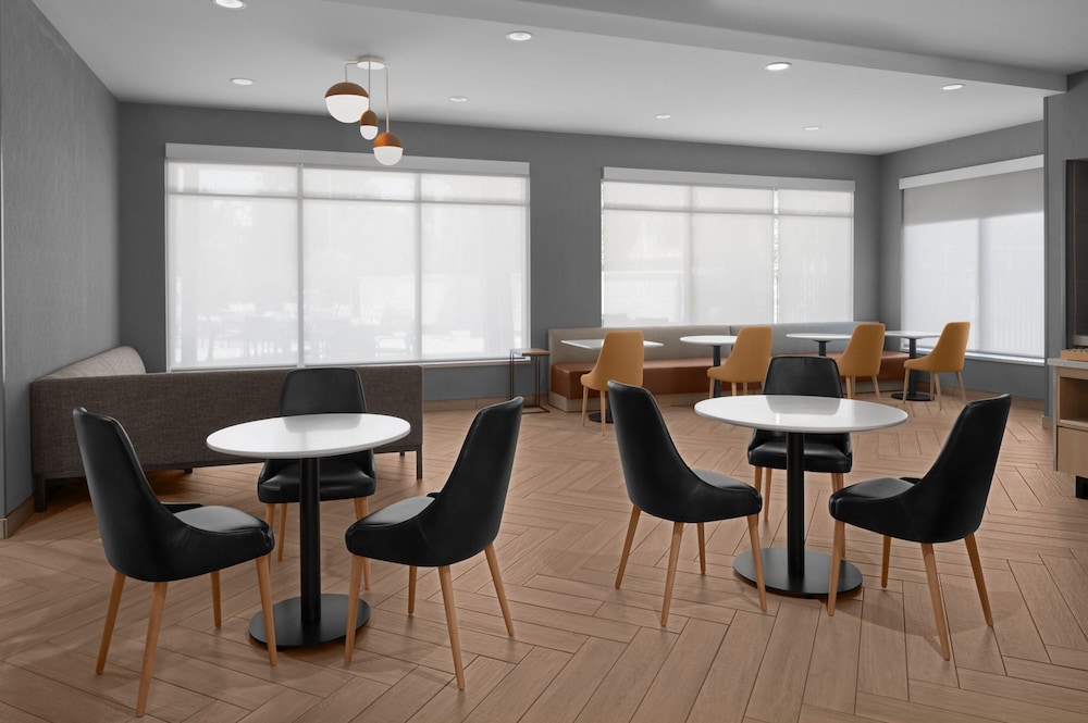TownePlace Suites Sacramento Rancho Cordova 30/49