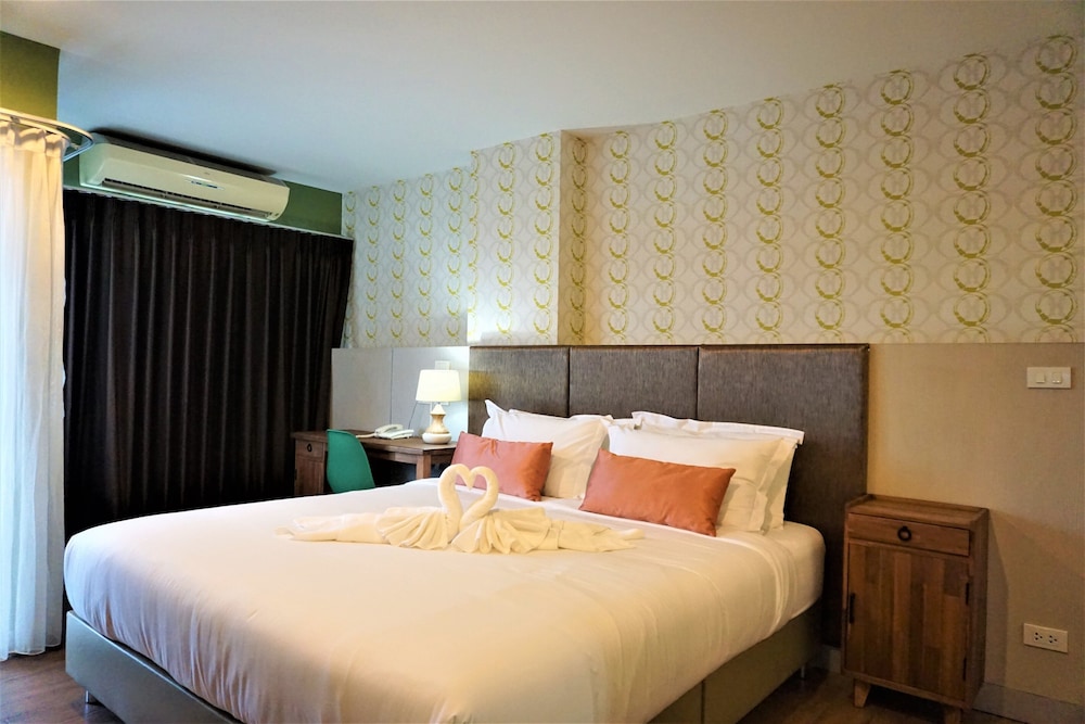 Nest n Rest Hotel 11/34