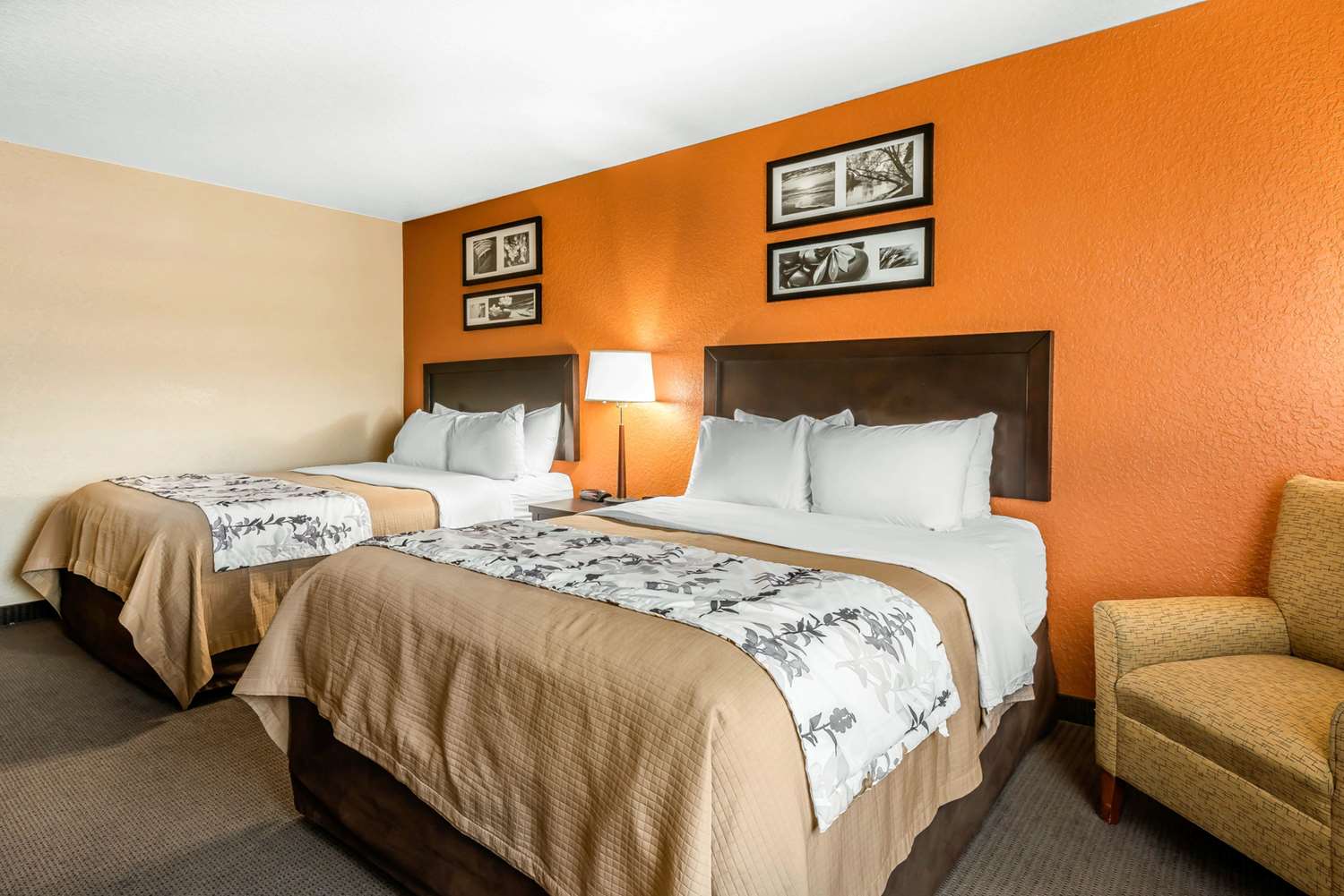 ROOM, 2 QUEEN BEDS