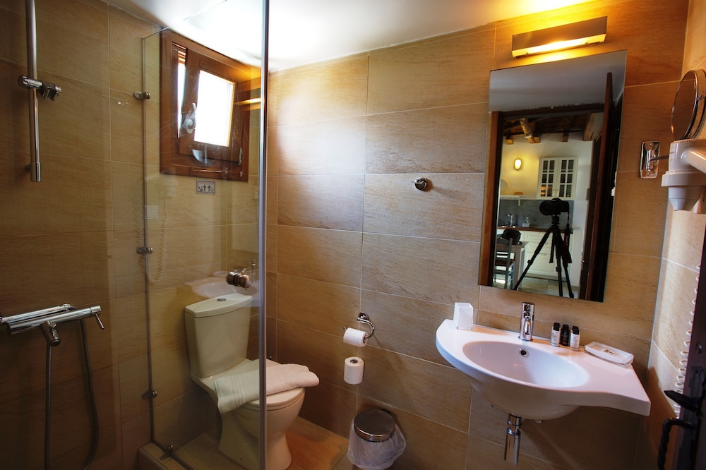 Aeolos Hotel and Villas Pelion 46/50