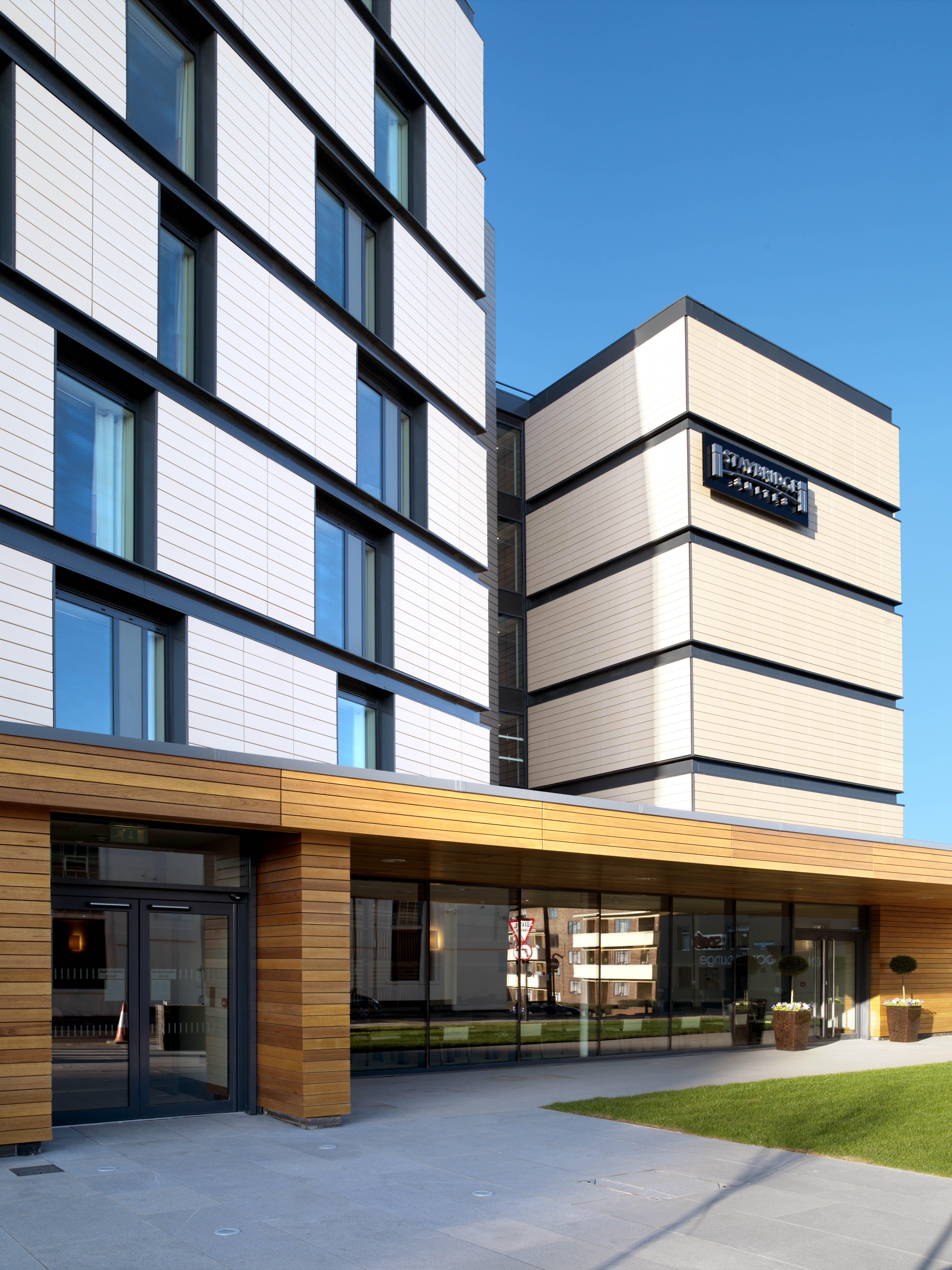 Staybridge Suites Newcastle 66/79