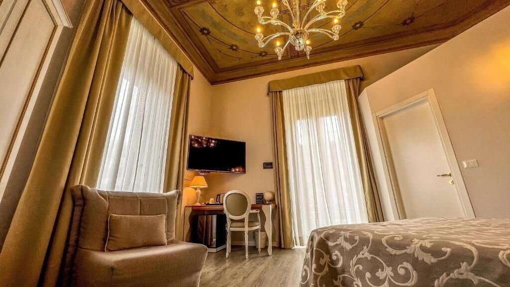 Suite, Twin Beds, Hotel Genova Liberty 4/7