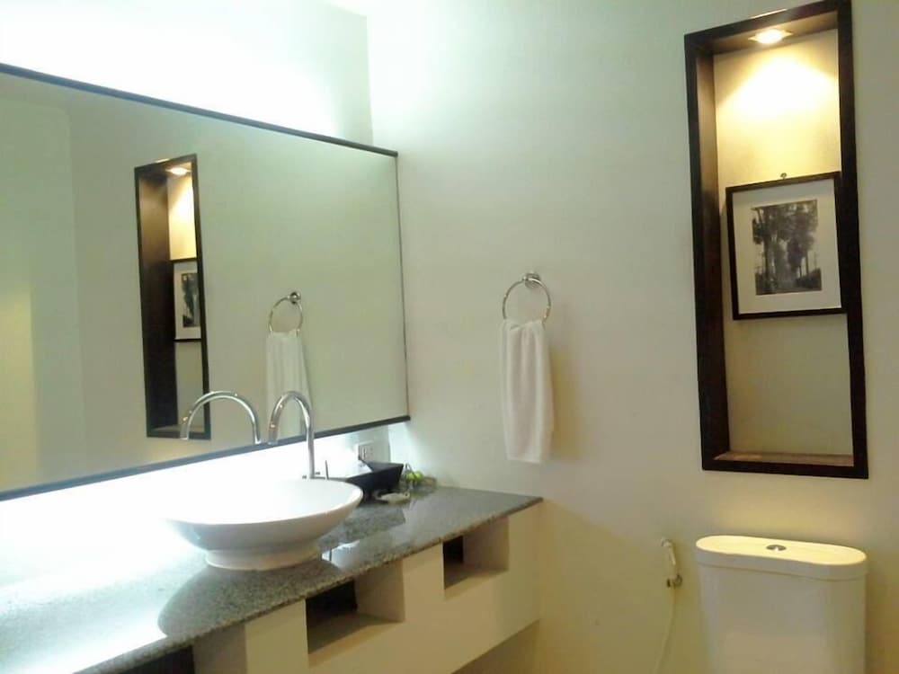 296 The Radtanaiya Residence 17/42