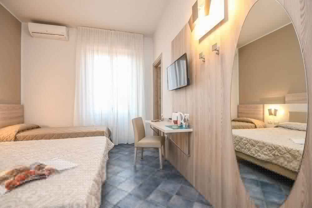 Hotel Riel 37/73
