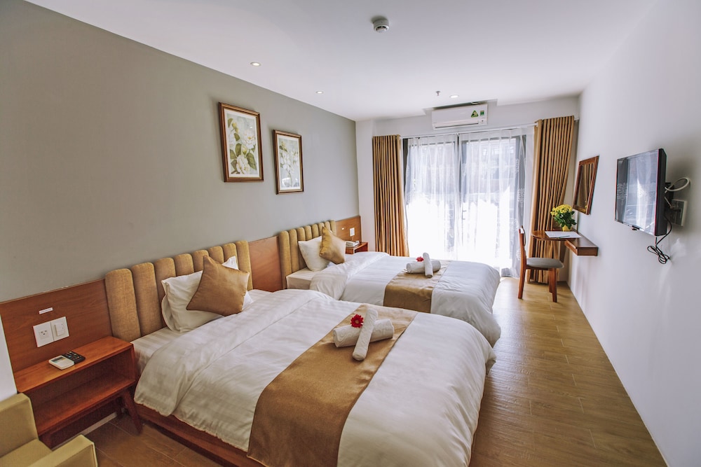 Gardenia Hue Hotel 17/64